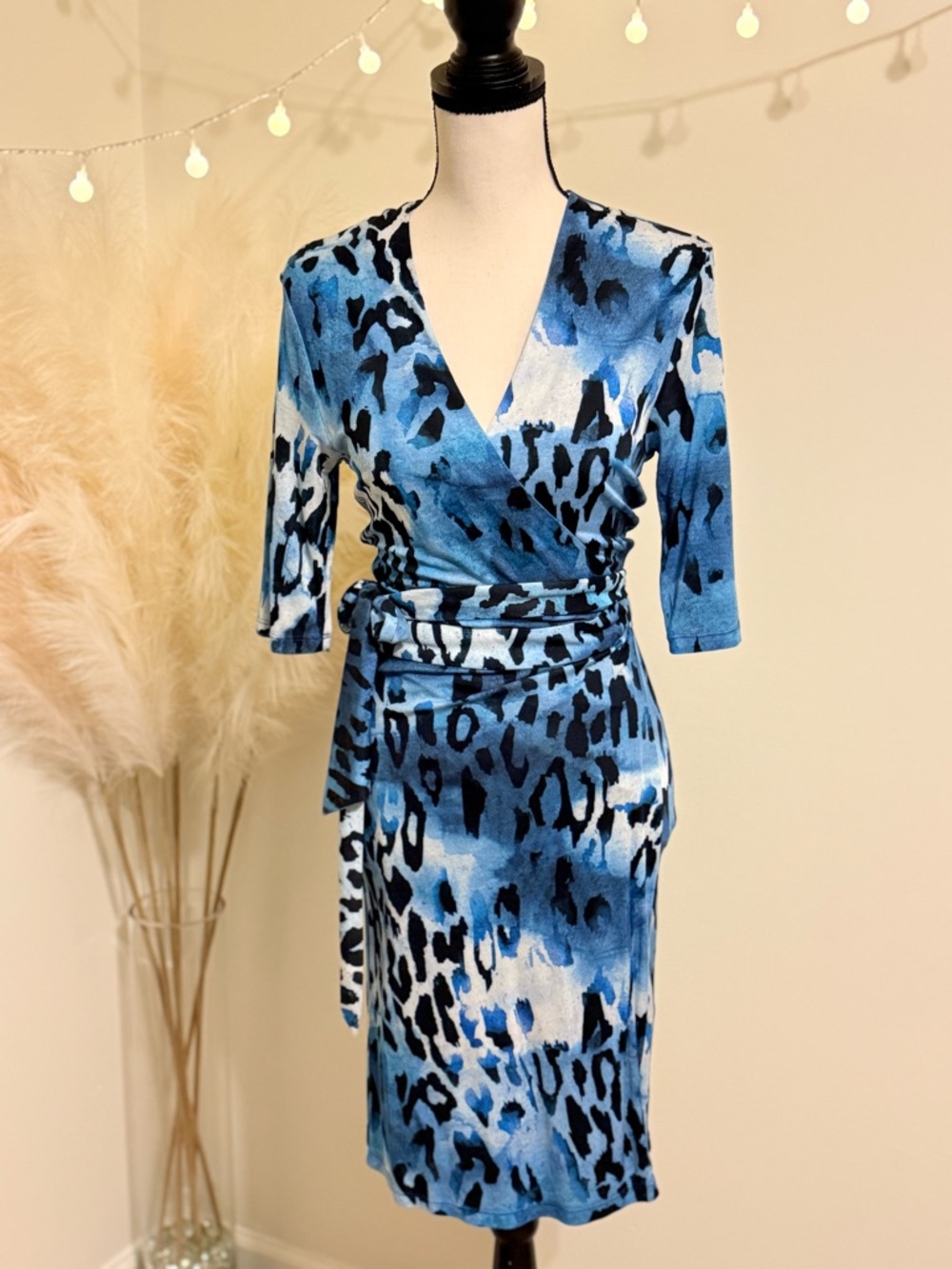 🌾Robert Graham Blue‎ Leopard-Print Wrap Midi Dress